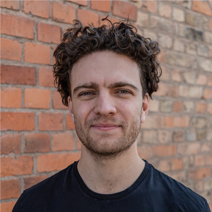 Chris Höllerer - CEO & Co-Founder
